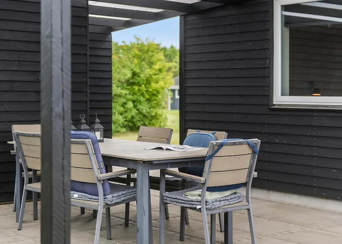 Holiday home Pet Friendly In With Wifi