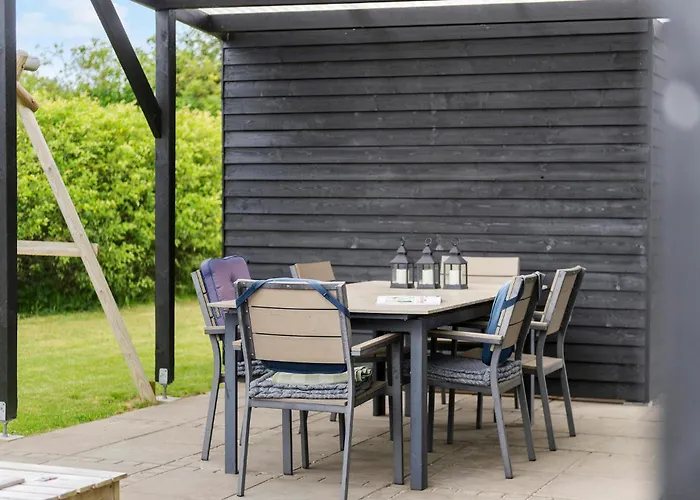 Pet Friendly In With Wifi Holiday home