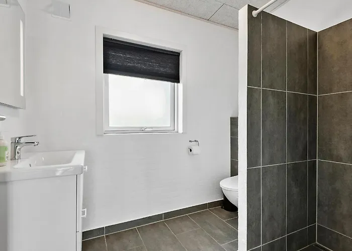 Holiday home Pet Friendly In With Wifi *